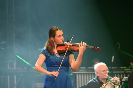 Violinistka Neli Božič